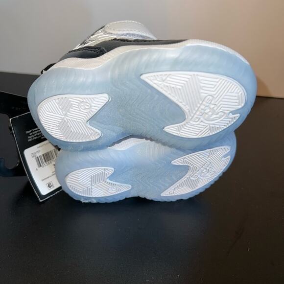 SHAQUILLE INFANT SNEAKER SIZE 3 NWT - Picture 5 of 7